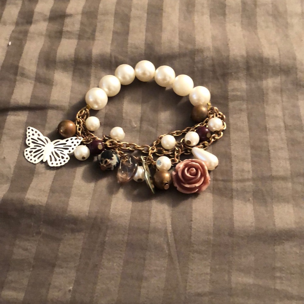 Bracelet